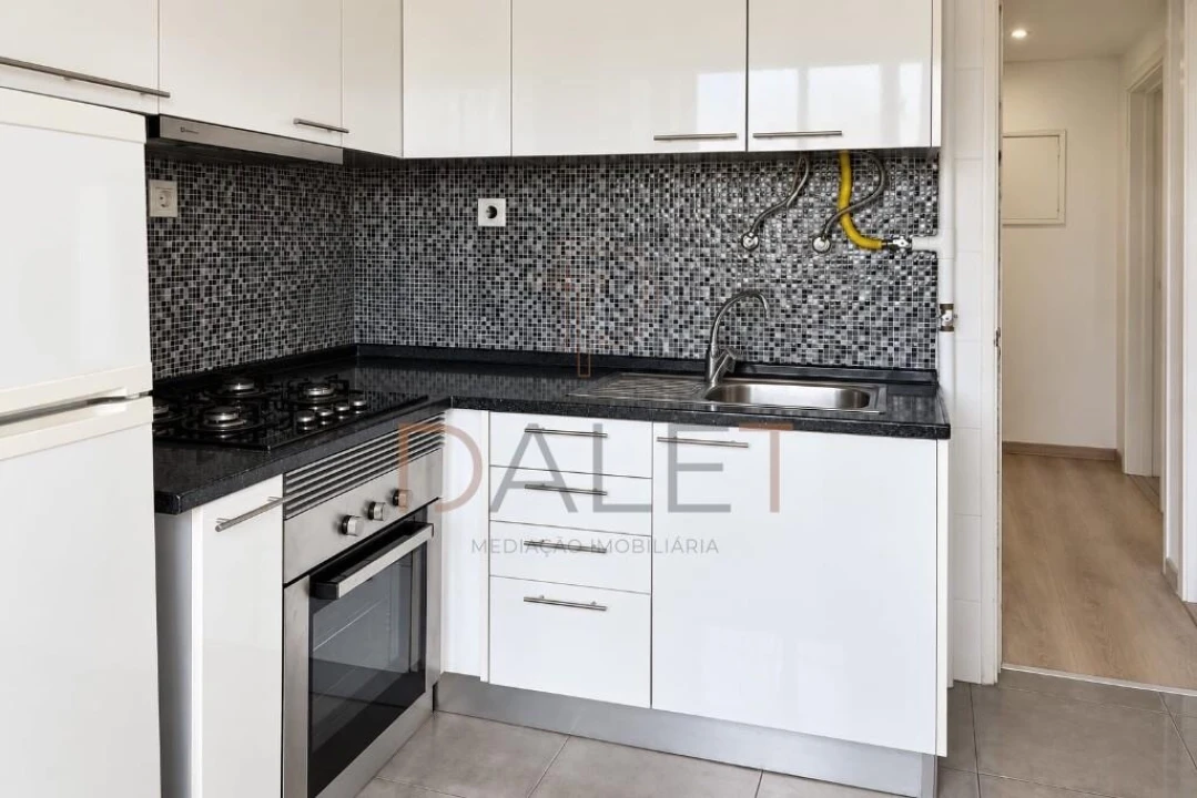Apartamento T3 para Venda em Alto do Seixalinho, Santo André e Verderena Foto 1
