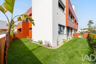 Apartamento T3 para Venda em Quarteira