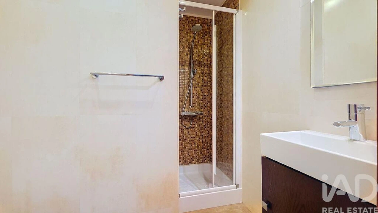Apartamento T2 para Venda em Esmoriz Foto 18