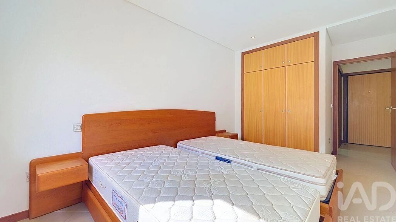 Apartamento T2 para Venda em Esmoriz Foto 16