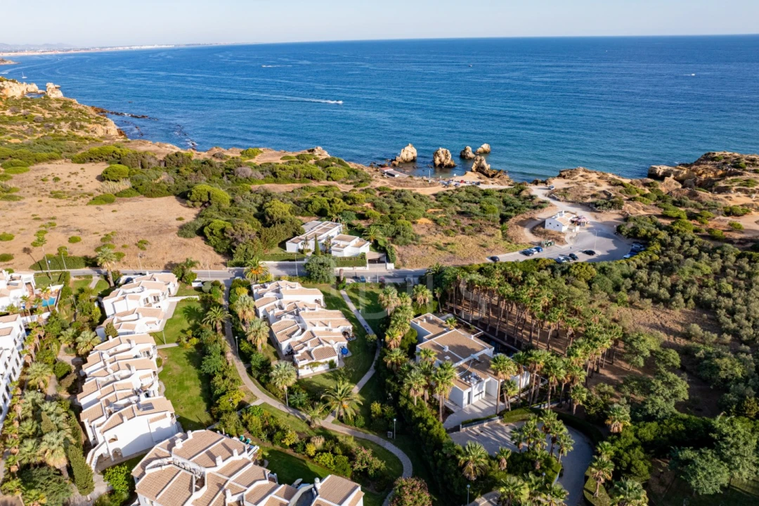 Moradia T3 para Venda em Albufeira e Olhos de Água Foto 31