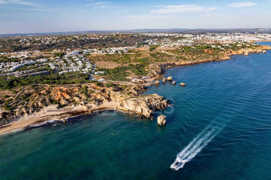 Moradia T3 para Venda em Albufeira e Olhos de Água Foto 26