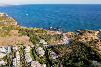 Moradia T3 para Venda em Albufeira e Olhos de Água