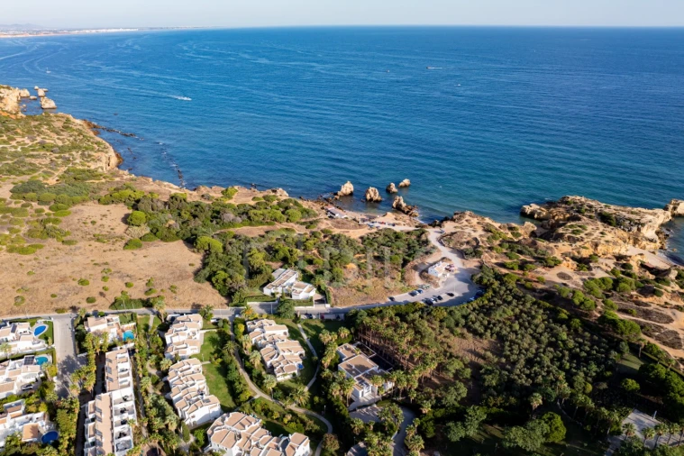 Moradia T3 para Venda em Albufeira e Olhos de Água Foto 27