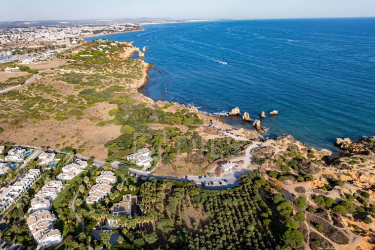 Moradia T3 para Venda em Albufeira e Olhos de Água Foto 29