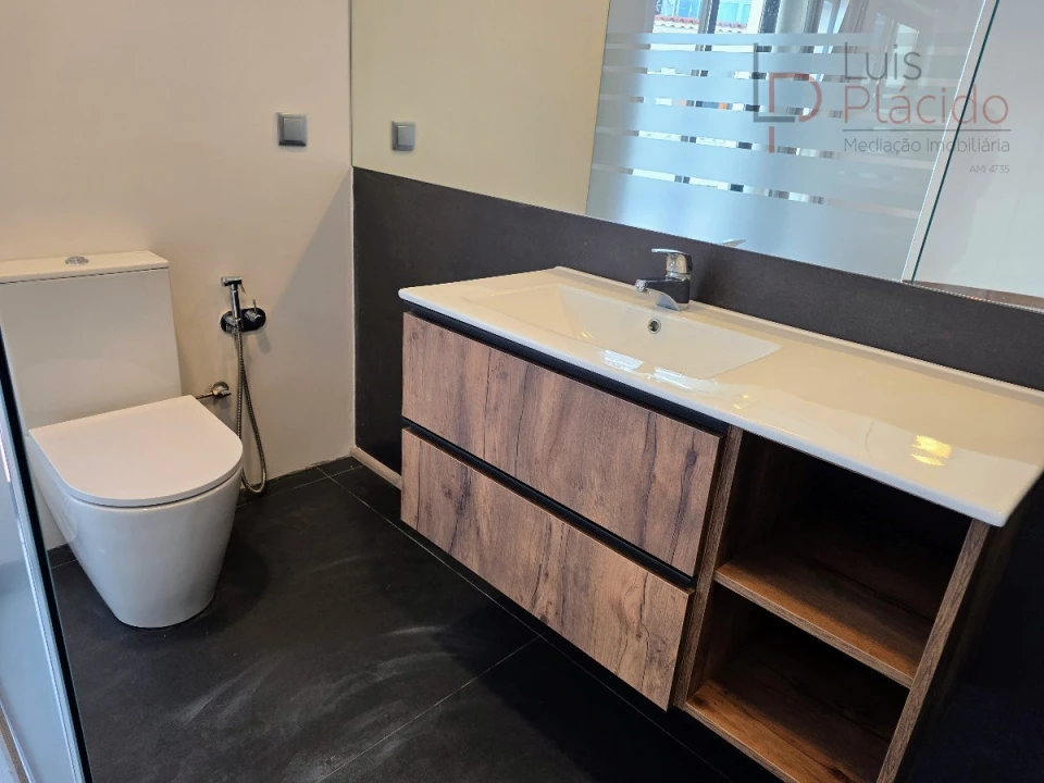 Apartamento T3 para Venda em Sines Foto 15