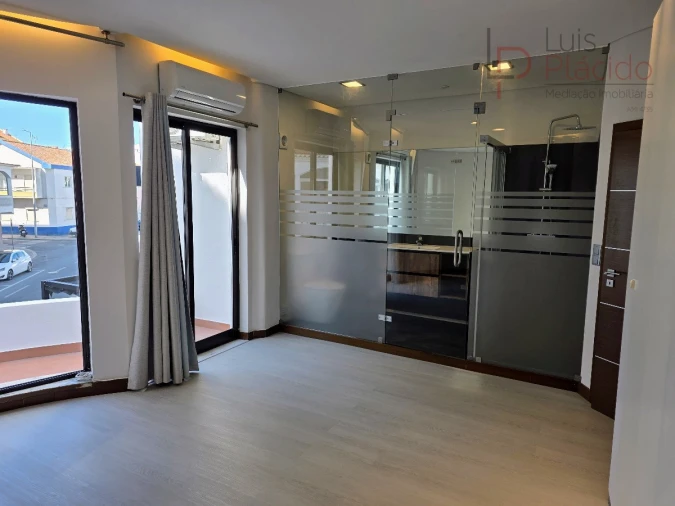 Apartamento T3 para Venda em Sines Foto 14