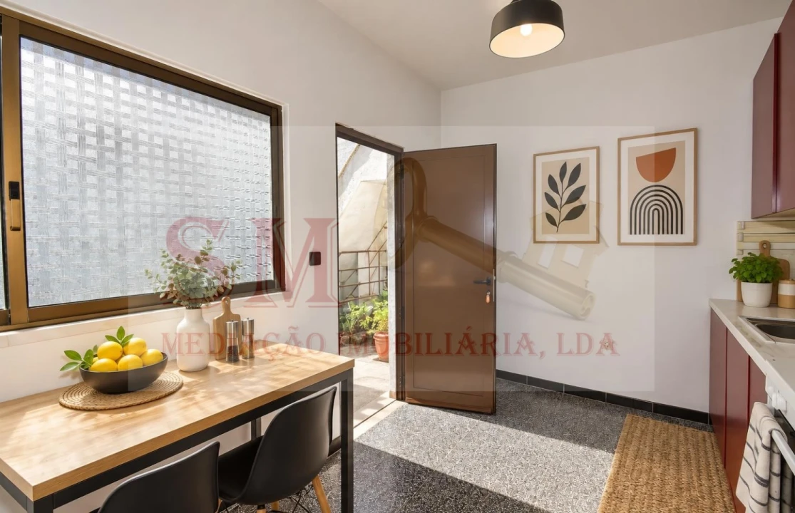Moradia T4 para Venda em Seixal, Arrentela e Aldeia de Paio Pires Foto 47