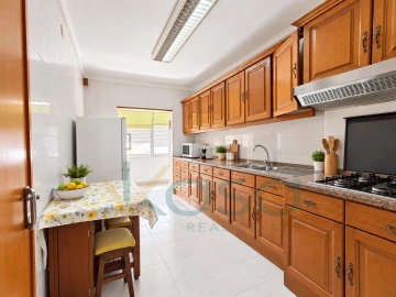 Apartamento T2 para Venda em Alto do Seixalinho, Santo André e Verderena