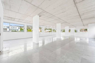 Escritório para Arrendamento em Santo Antonio