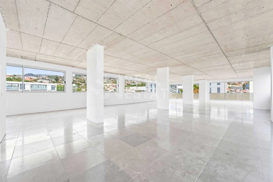 Escritório para Arrendamento em Santo Antonio Foto 17