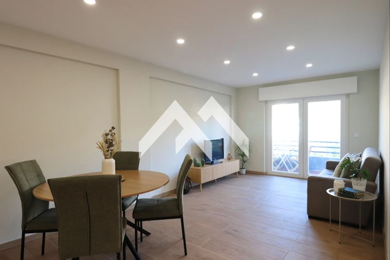 Apartamento T2 para Venda em Algueirão-Mem Martins Foto 5