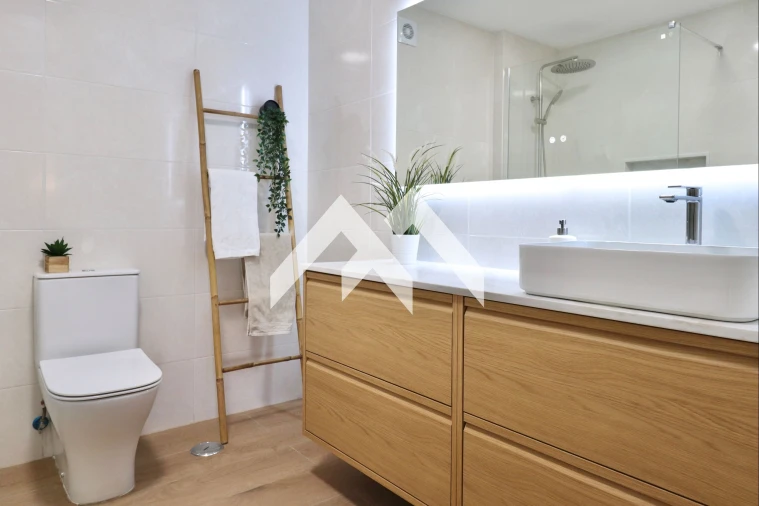 Apartamento T2 para Venda em Algueirão-Mem Martins Foto 14