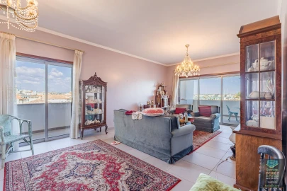 Apartamento T3 para Venda em Portimão