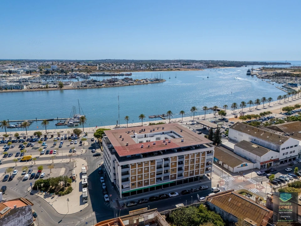 Apartamento T3 para Venda em Portimão Foto 1
