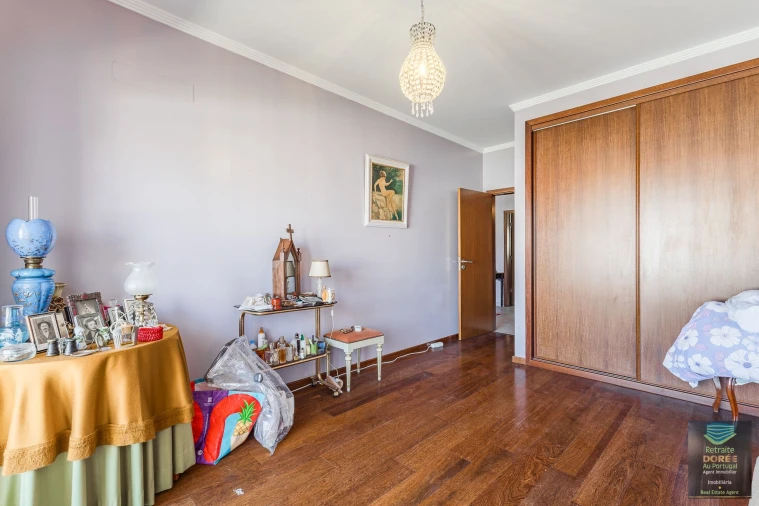Apartamento T3 para Venda em Portimão Foto 11