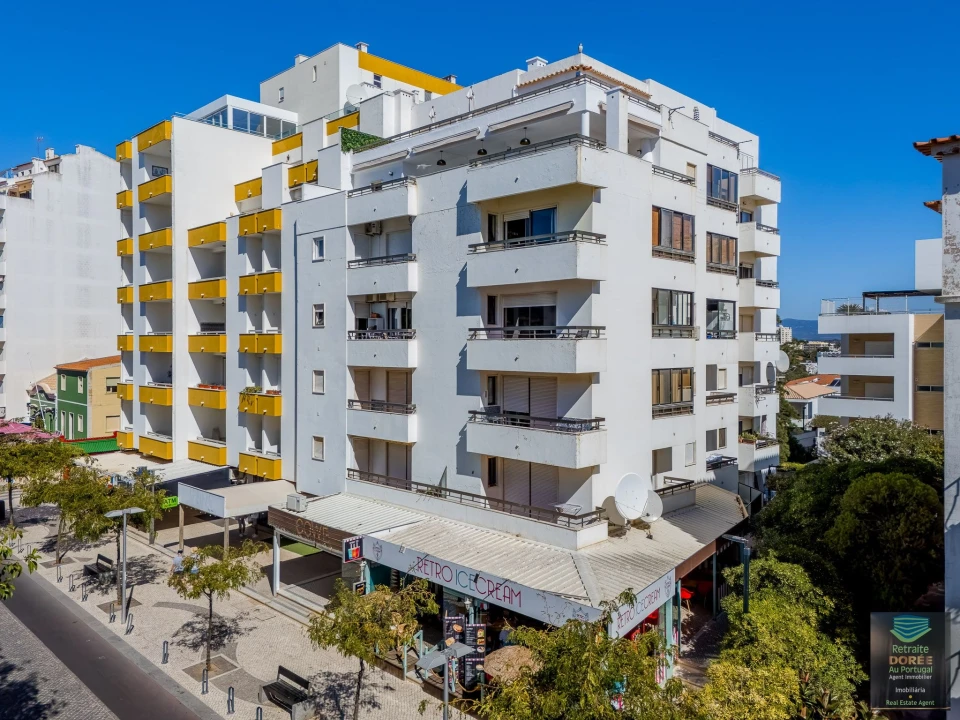 Apartamento T1 para Venda em Portimão Foto 3