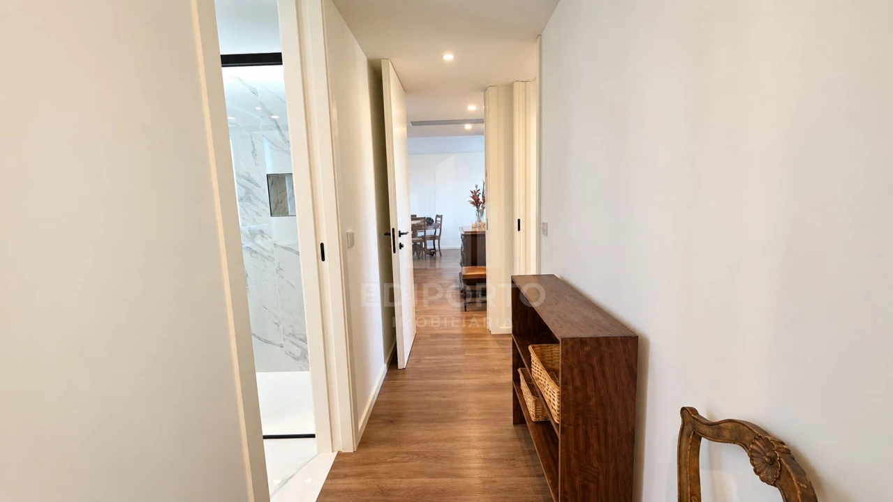Apartamento T2 para Arrendamento em Santa Marinha e São Pedro da Afurada Foto 10