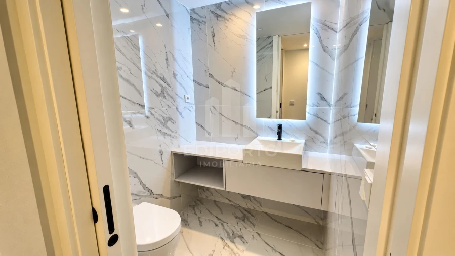 Apartamento T2 para Arrendamento em Santa Marinha e São Pedro da Afurada Foto 9
