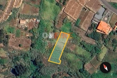 Apartamento para Venda em Canhas