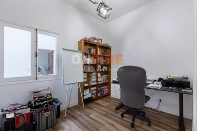 Moradia T4 para Venda em Funchal (Santa Luzia)