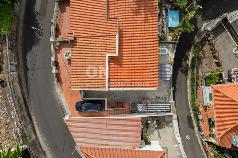 Moradia T4 para Venda em Funchal (Santa Luzia) Foto 45