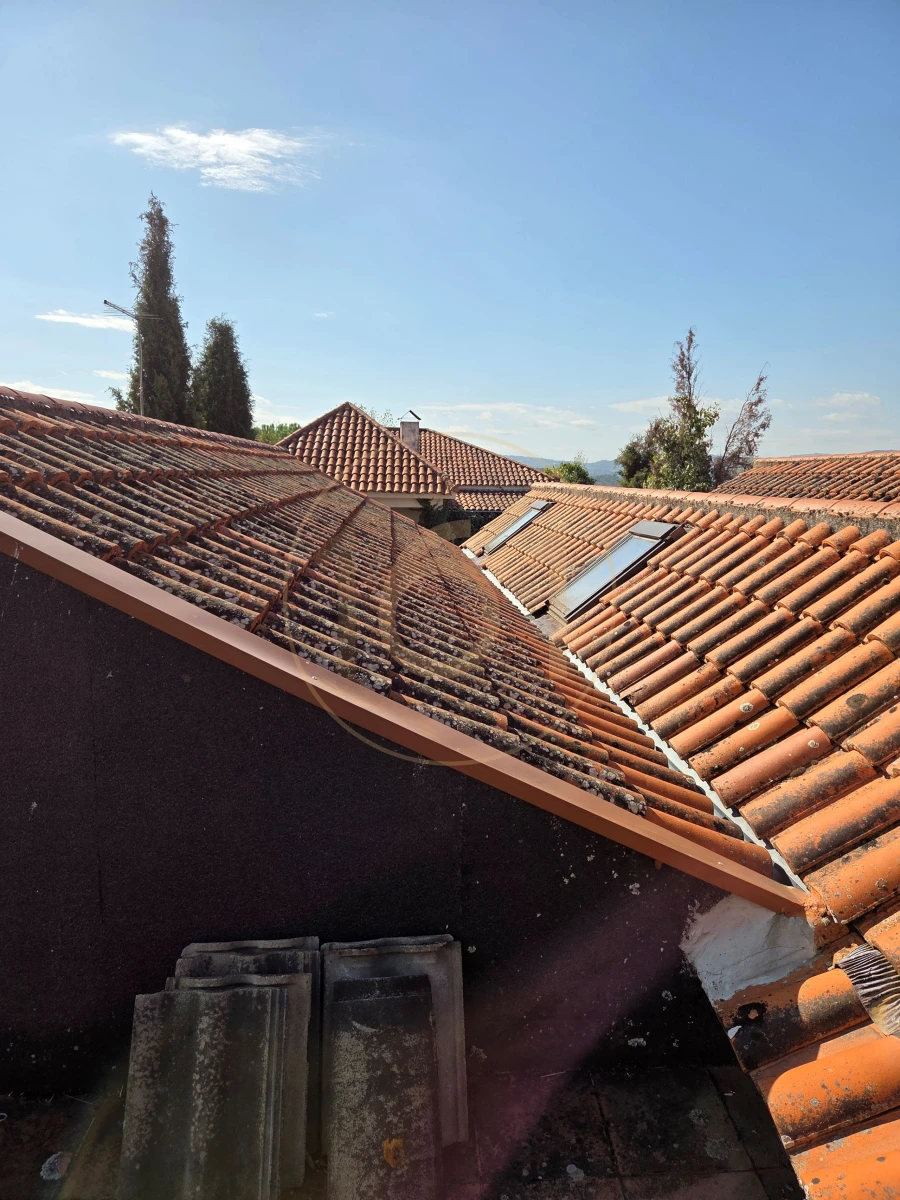 Moradia T4 para Venda em Vilas Boas e Vilarinho das Azenhas Foto 6