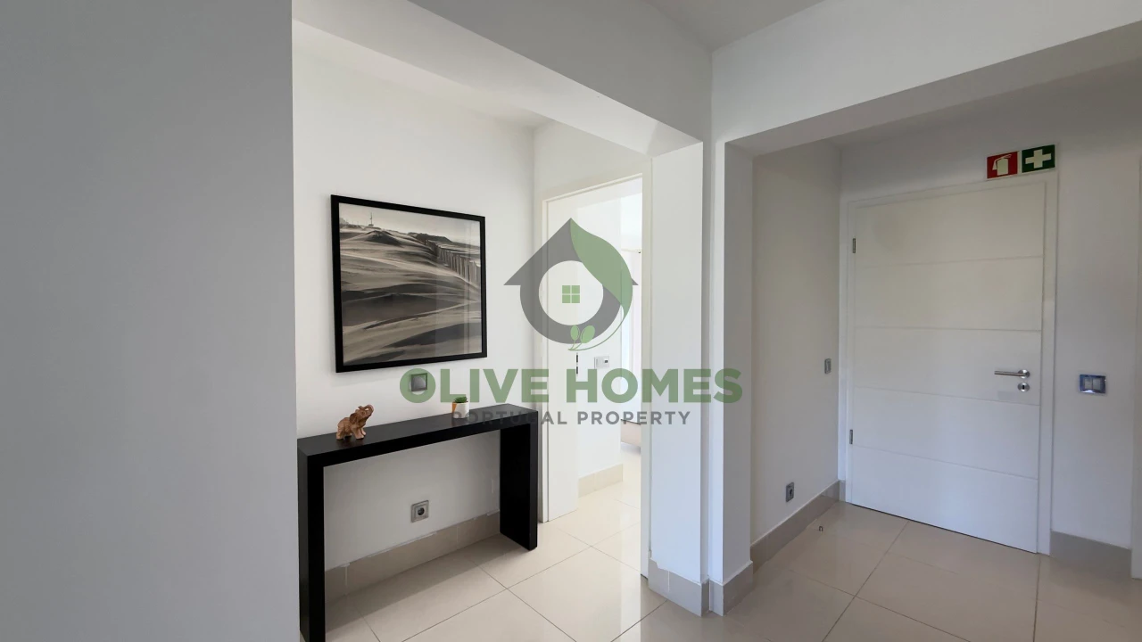 Apartamento T2 para Venda em Quarteira Foto 15