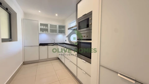 Apartamento T2 para Venda em Quarteira