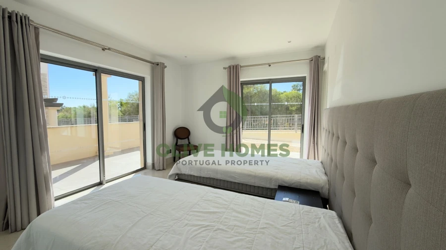 Apartamento T2 para Venda em Quarteira Foto 18