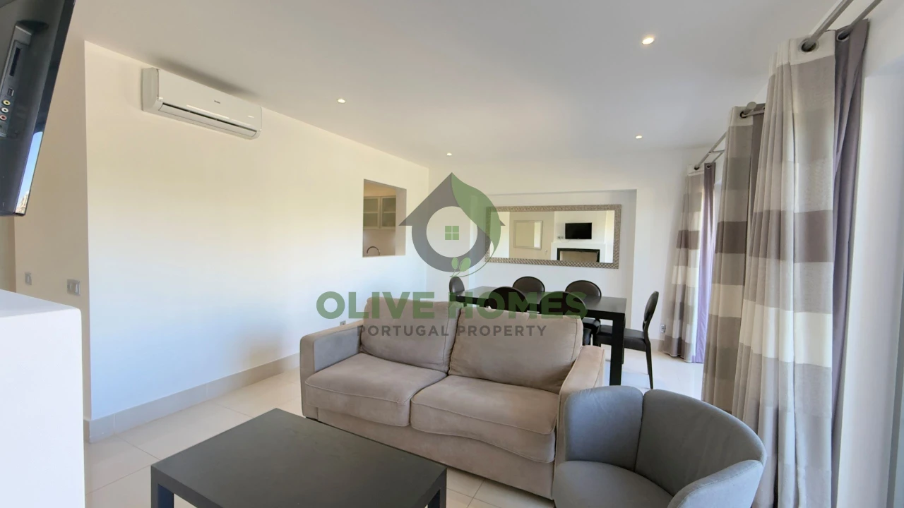 Apartamento T2 para Venda em Quarteira Foto 9