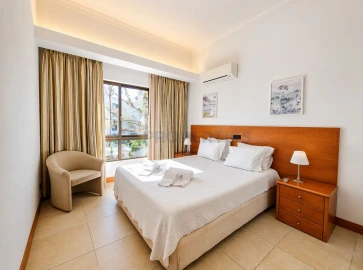 Apartamento T1 para Venda em Quarteira