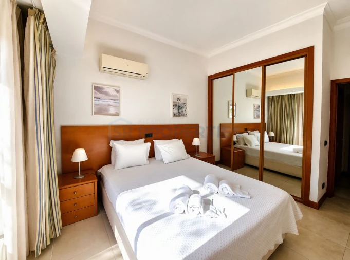 Apartamento T1 para Venda em Quarteira Foto 7