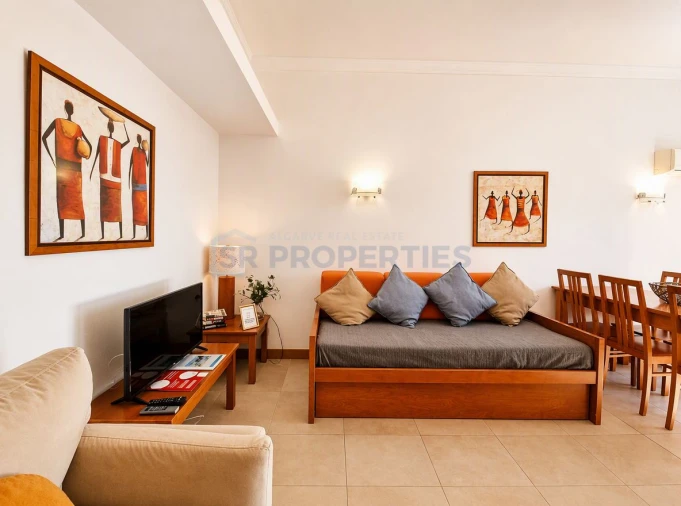 Apartamento T1 para Venda em Quarteira Foto 11