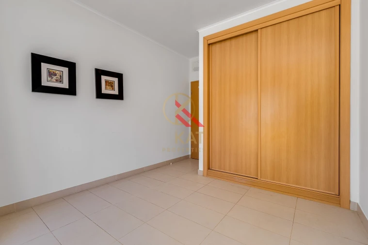 Apartamento T2 para Venda em Conceição e Cabanas de Tavira Foto 32