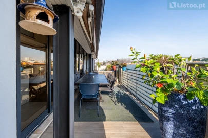 Apartamento T5 para Venda em Aldoar, Foz do Douro e Nevogilde