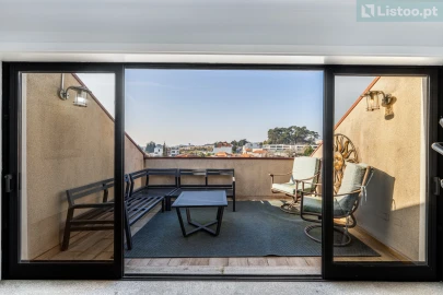 Apartamento T5 para Venda em Aldoar, Foz do Douro e Nevogilde