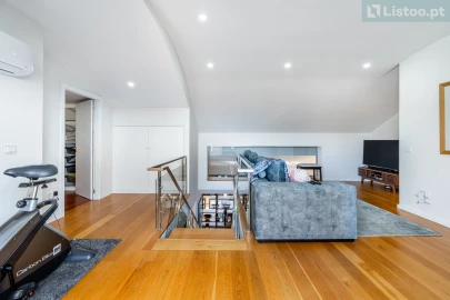 Apartamento T5 para Venda em Aldoar, Foz do Douro e Nevogilde