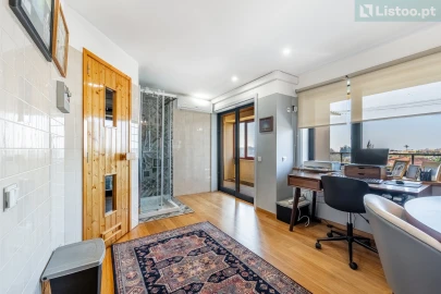 Apartamento T5 para Venda em Aldoar, Foz do Douro e Nevogilde