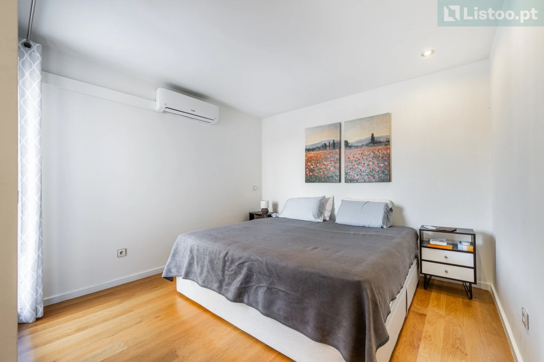 Apartamento T5 para Venda em Aldoar, Foz do Douro e Nevogilde Foto 24