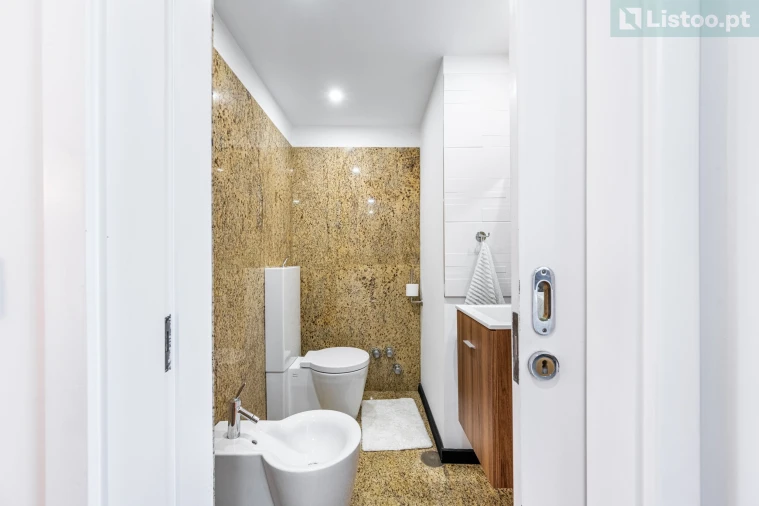 Apartamento T5 para Venda em Aldoar, Foz do Douro e Nevogilde Foto 27