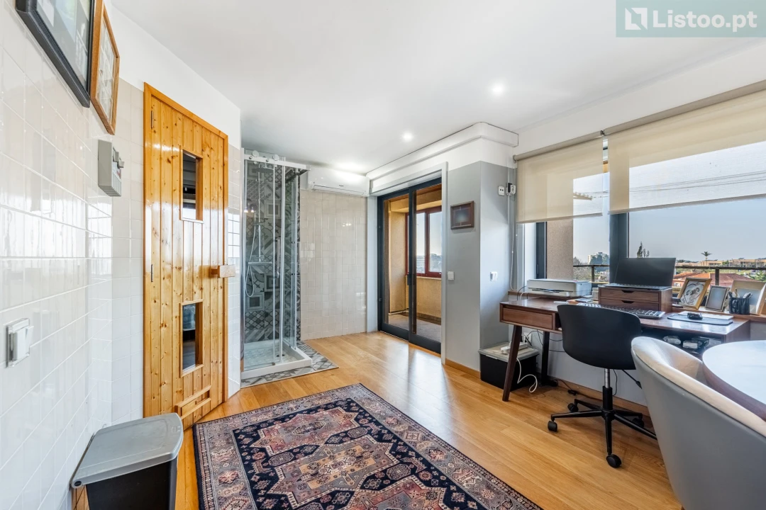 Apartamento T5 para Venda em Aldoar, Foz do Douro e Nevogilde Foto 18