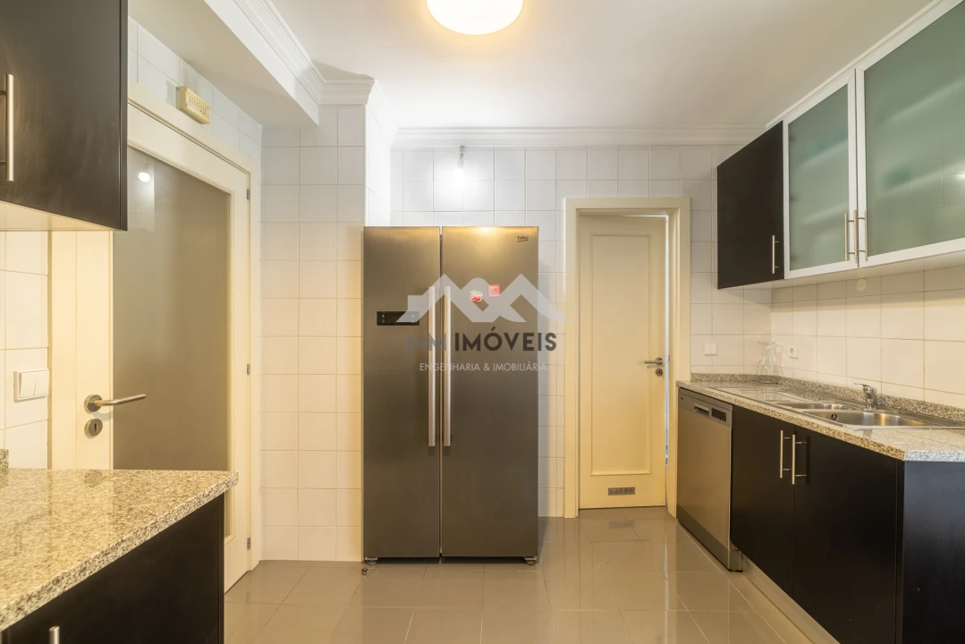 Apartamento T3 para Venda em Paranhos Foto 13