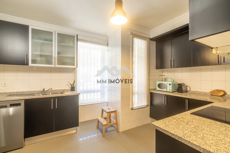 Apartamento T3 para Venda em Paranhos Foto 10