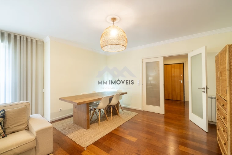 Apartamento T3 para Venda em Paranhos Foto 8