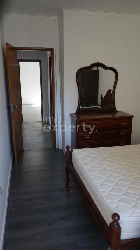 Apartamento T3 para Venda em Abrigada e Cabanas de Torres