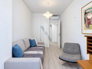 Apartamento T3 para Venda em Seixal