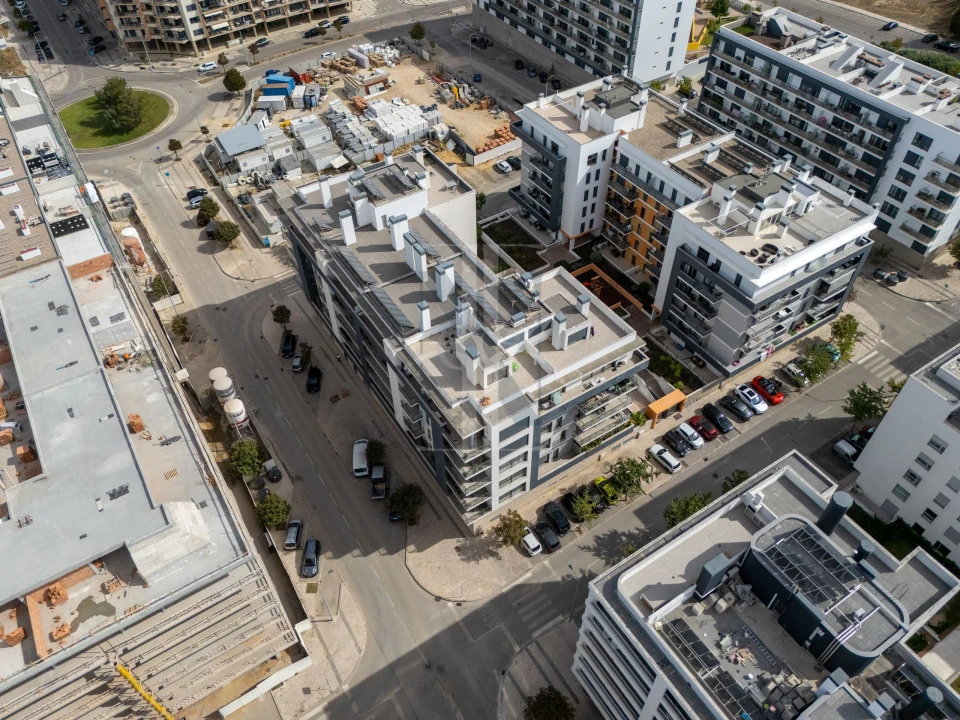 Apartamento T3 para Venda em Seixal Foto 6