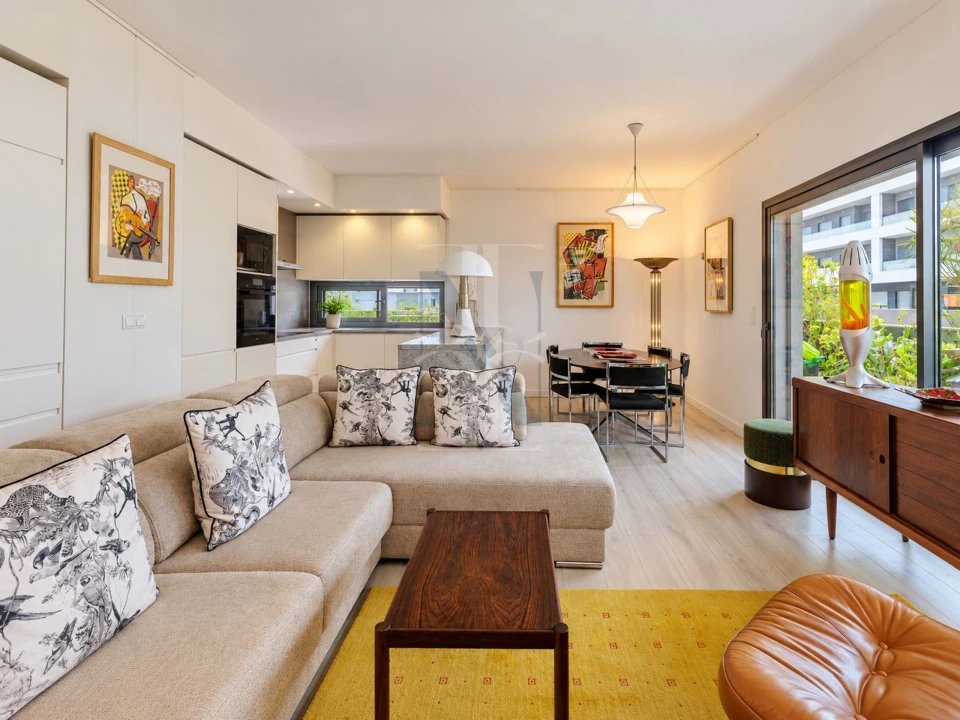Apartamento T3 para Venda em Seixal Foto 14