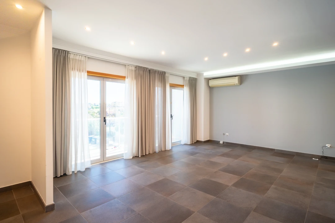 Apartamento T3 para Venda em Alcochete Foto 7